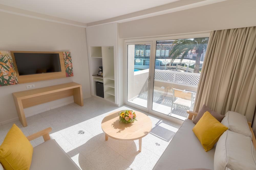 Apartamentos Livvo Koala Garden ماسبالوماس المظهر الخارجي الصورة